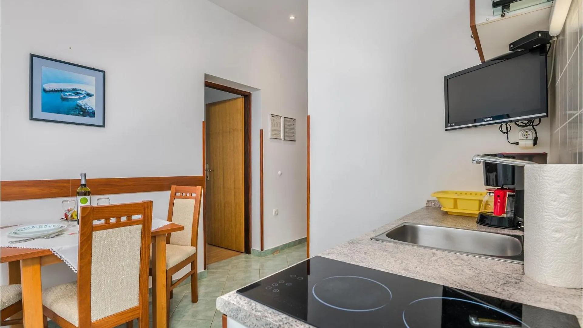 Cozy Apartment In Brzac With Wifi