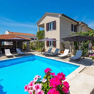 Bugenvila Appartement